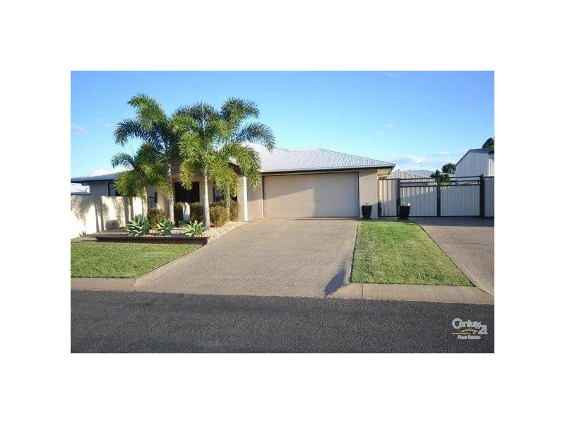 11 Turvey Court, Moranbah QLD 4744