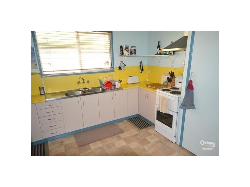 86 McCool Street, Moranbah QLD 4744