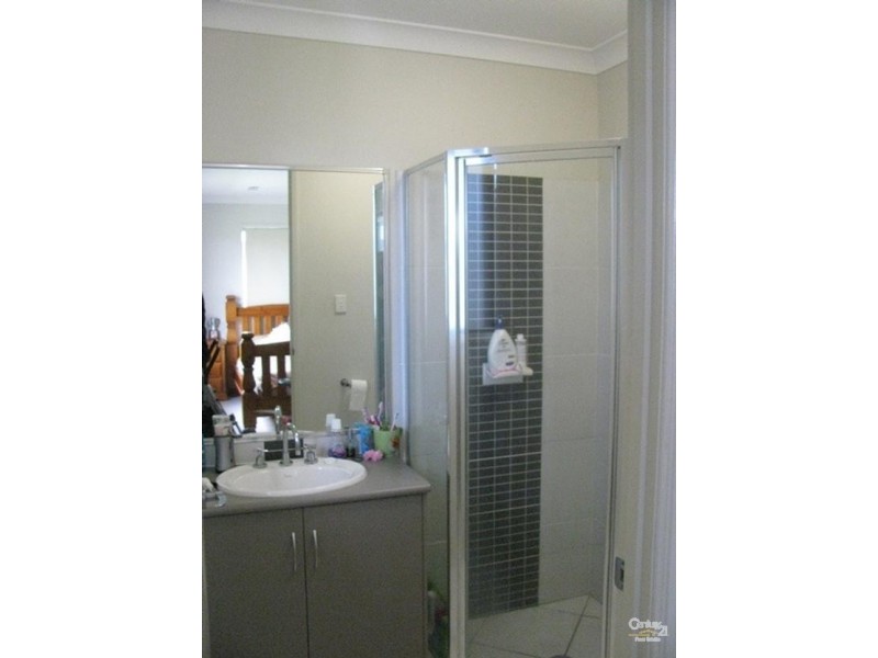 31 Turnbuckle Street, Shoal Point QLD 4750