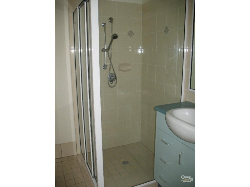 5 & 7/4 Don Wright Court, Andergrove QLD 4740