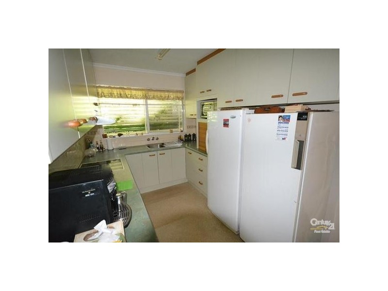 6 Kangaroo Drive, Moranbah QLD 4744