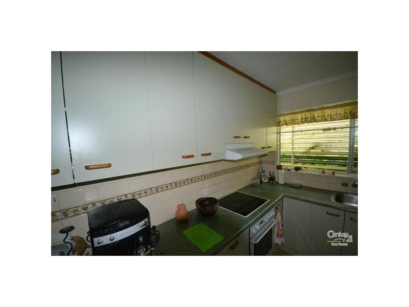 6 Kangaroo Drive, Moranbah QLD 4744