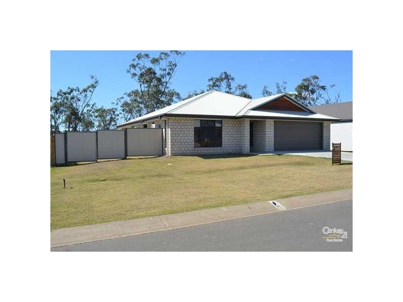 24 Lambert Drive, Moranbah QLD 4744