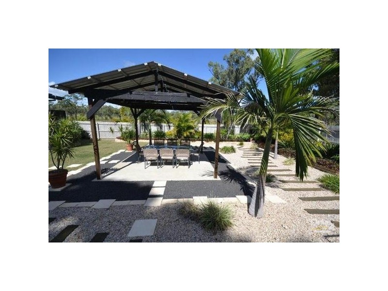 1 Turner Avenue, Glenden QLD 4743