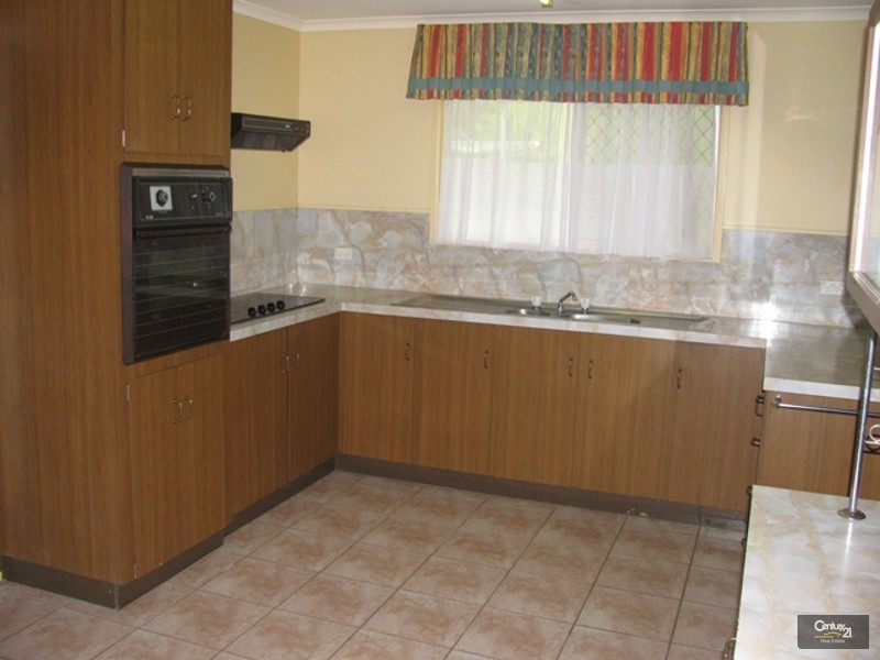 32 Phillip Street, Mount Pleasant QLD 4740