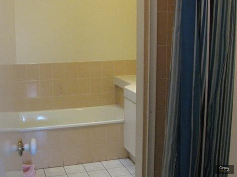 3/23 Hucker Street, Mackay QLD 4740