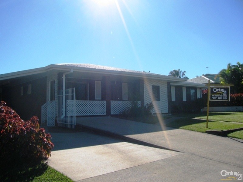 5 Begonia Court, Beaconsfield QLD 4740