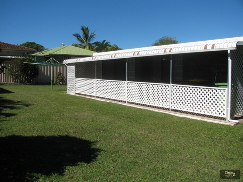 5 Begonia Court, Beaconsfield QLD 4740