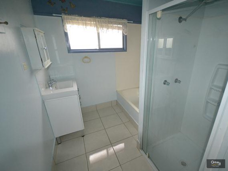 7 Forrest Drive, Moranbah QLD 4744