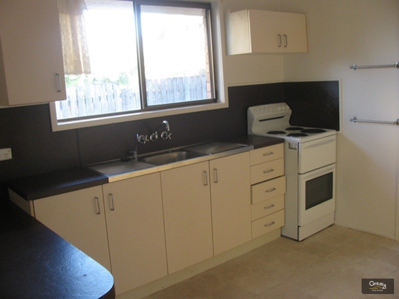 5 Honeysuckle Street, Andergrove QLD 4740