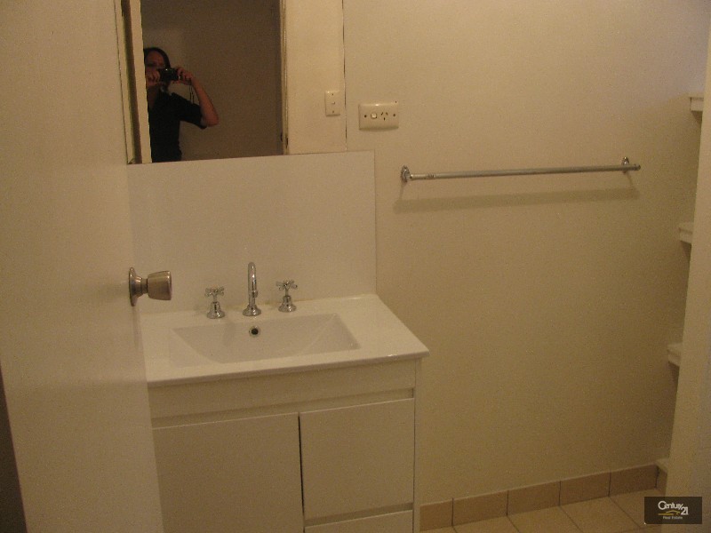 5 Honeysuckle Street, Andergrove QLD 4740