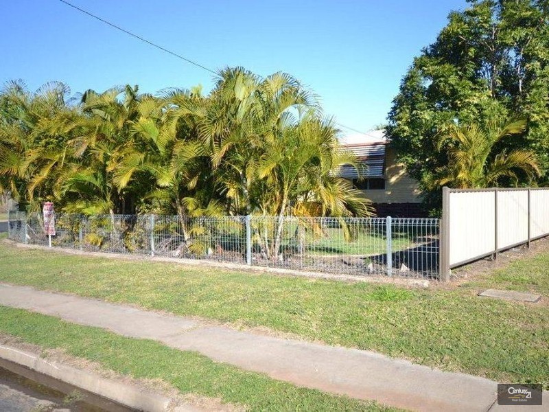 15 Laver Street, Moranbah QLD 4744