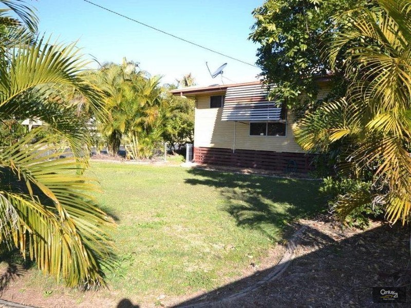 15 Laver Street, Moranbah QLD 4744