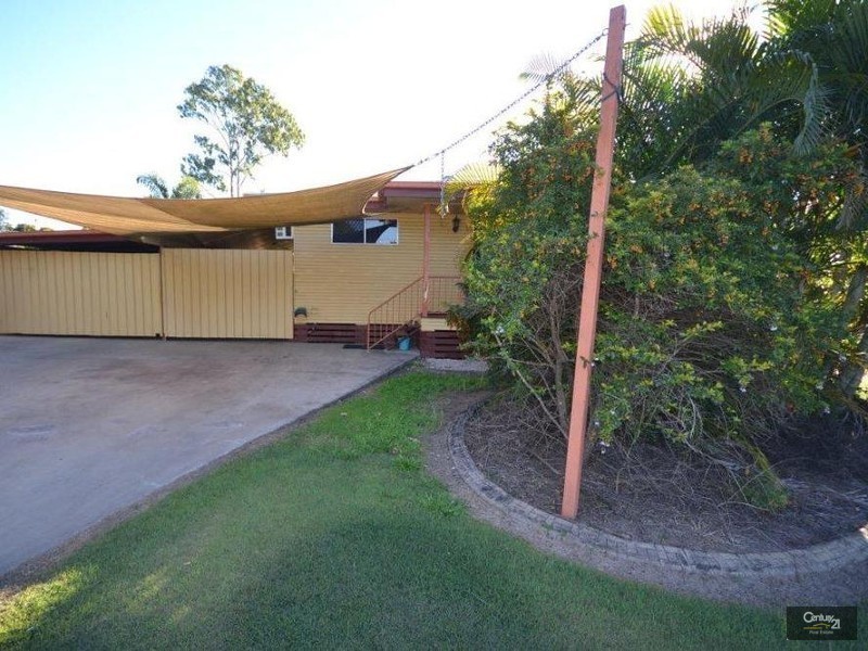 15 Laver Street, Moranbah QLD 4744