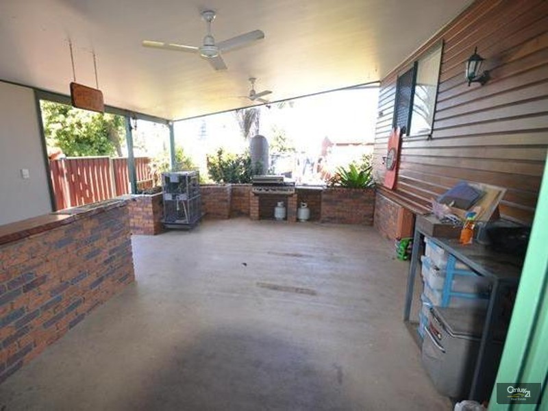 108 Mills Avenue, Moranbah QLD 4744