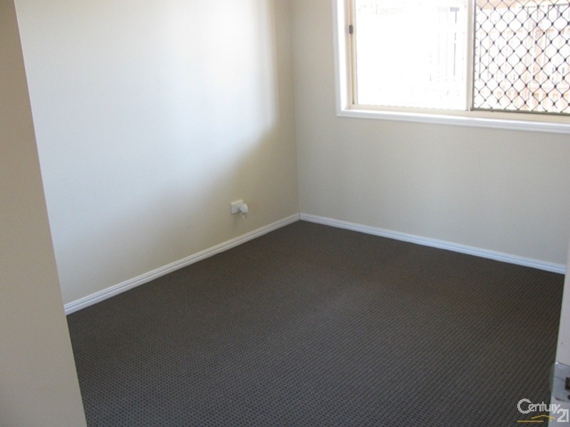 5 Chappell Court, Glenella QLD 4740