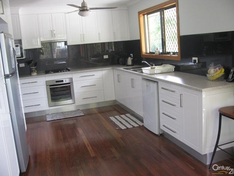 5 Hillside Terrace, Mount Pleasant QLD 4740