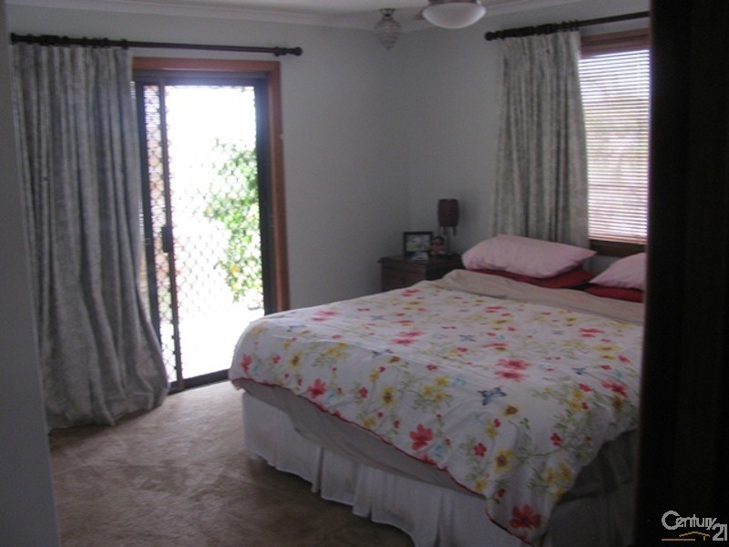 5 Hillside Terrace, Mount Pleasant QLD 4740