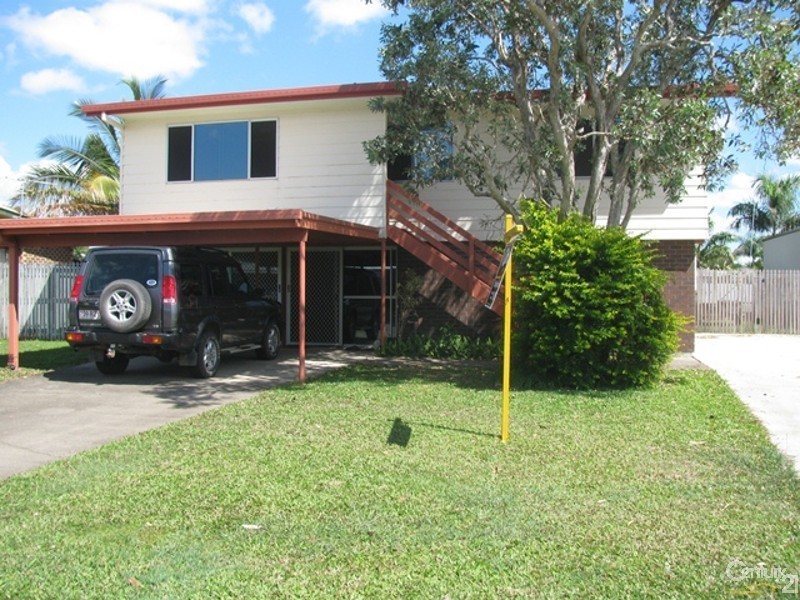 22 Viola Street, Glenella QLD 4740