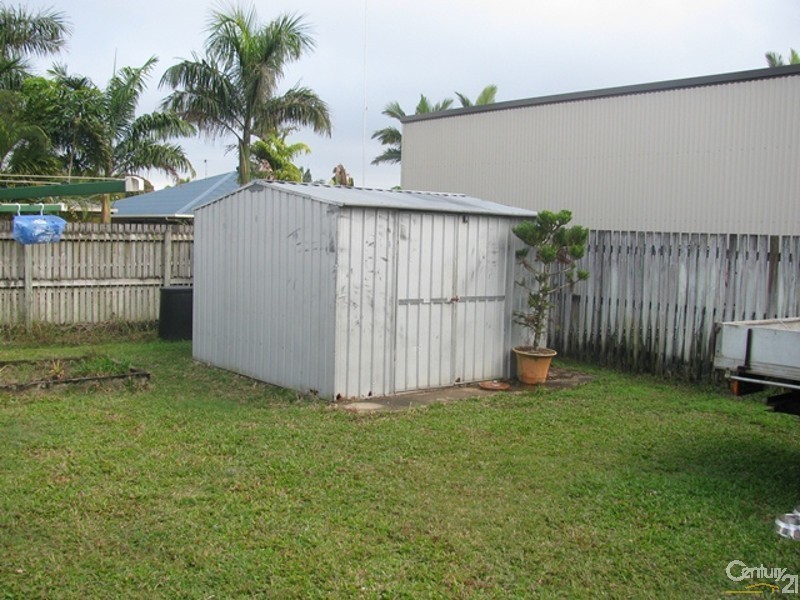 22 Viola Street, Glenella QLD 4740