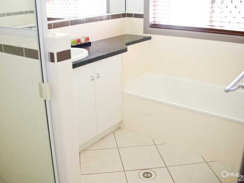 36 Spinnaker Way, Bucasia QLD 4750