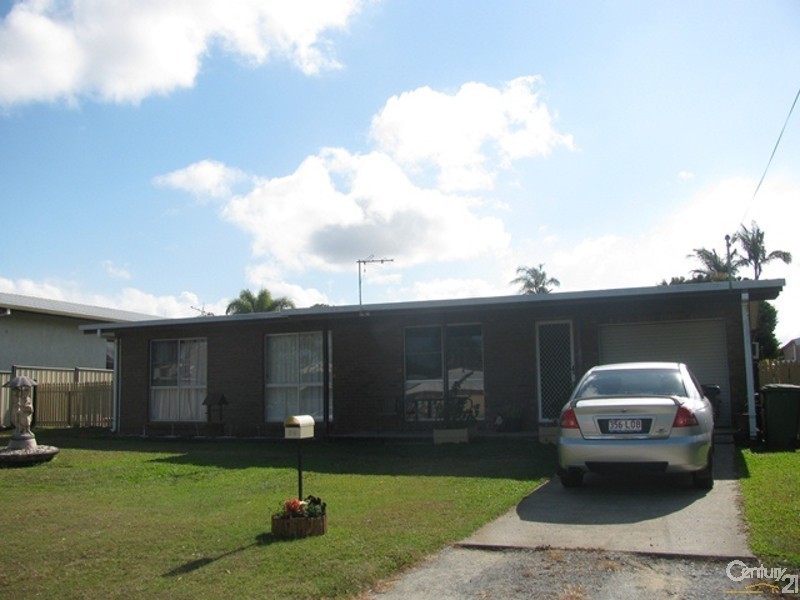 26 Luscombe Street, Walkerston QLD 4751