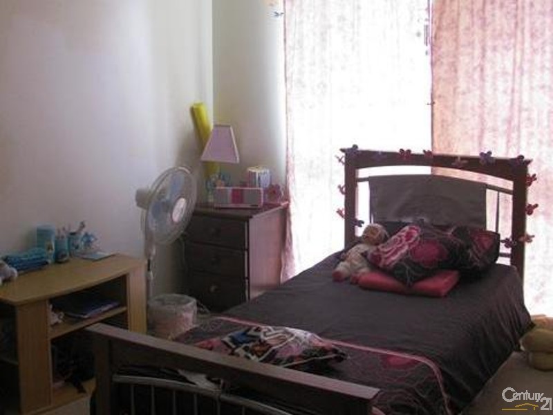 26 Luscombe Street, Walkerston QLD 4751