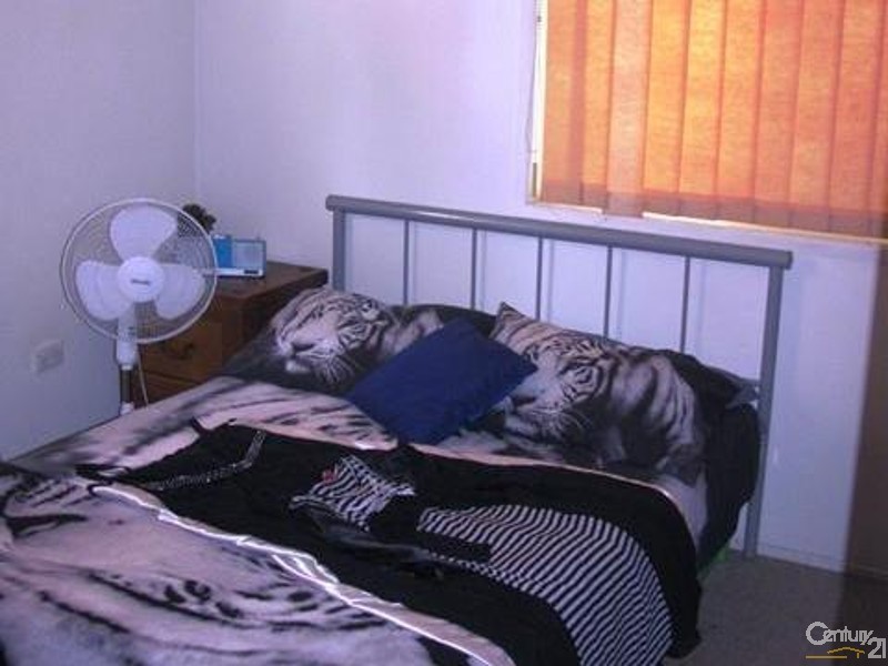 26 Luscombe Street, Walkerston QLD 4751