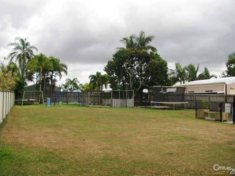 26 Luscombe Street, Walkerston QLD 4751