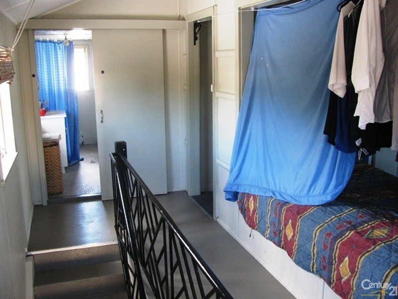 8 Knobel Street, North Mackay QLD 4740