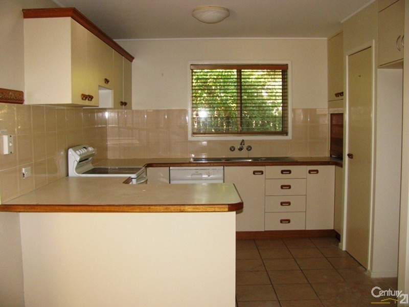 41 Margaret Street, Walkerston QLD 4751