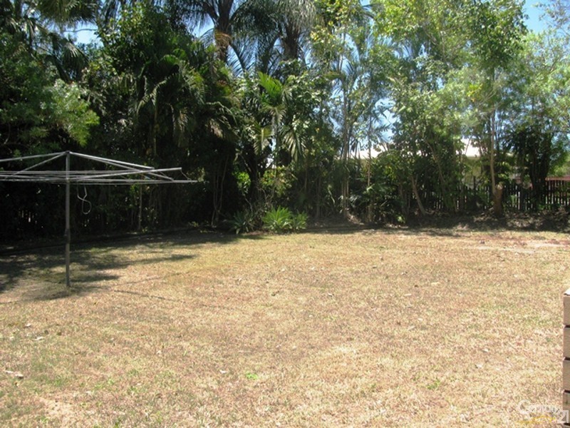 41 Margaret Street, Walkerston QLD 4751