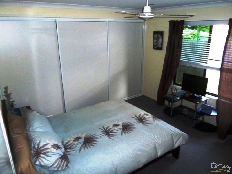 2 Diane Street, Mount Pleasant QLD 4740