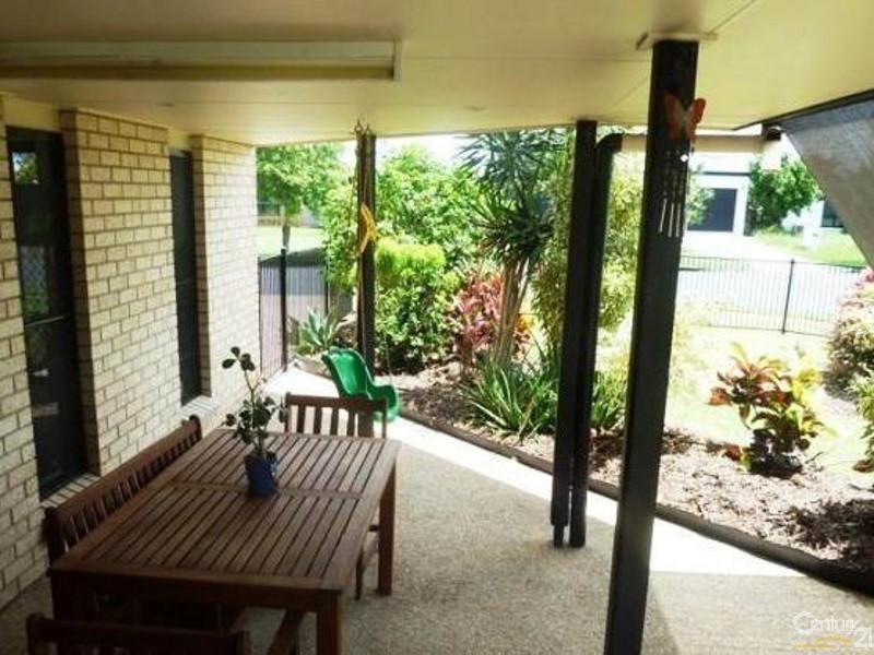 2 Diane Street, Mount Pleasant QLD 4740