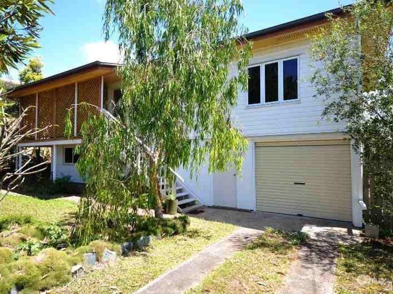 12 Daniel Street, North Mackay QLD 4740