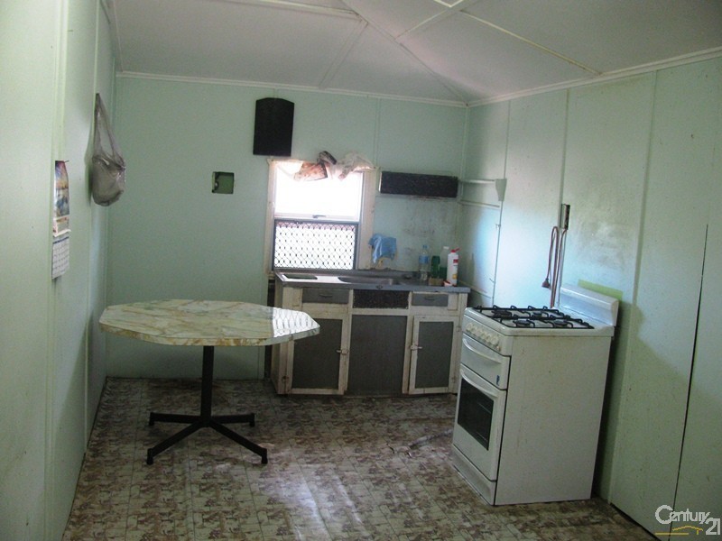 247 Slade Point Road, Slade Point QLD 4740