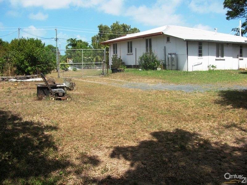 247 Slade Point Road, Slade Point QLD 4740