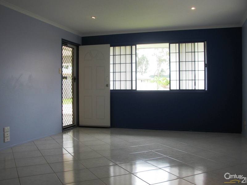 2/25 Lorraine Court, Andergrove QLD 4740