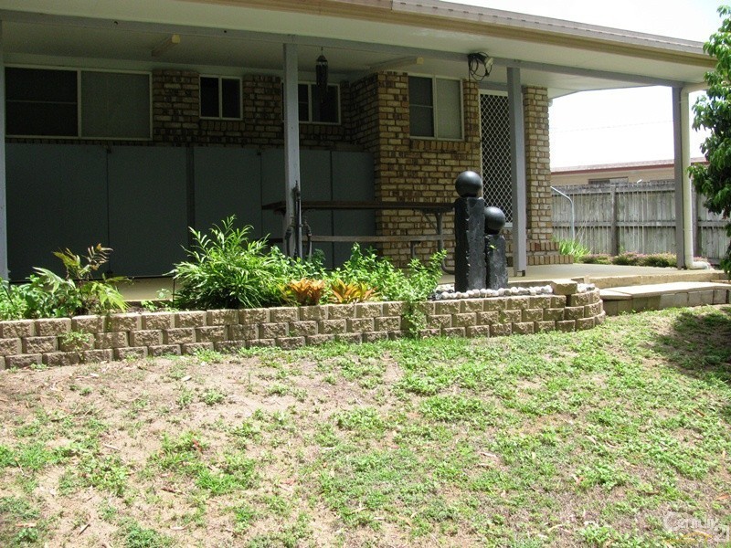 2/25 Lorraine Court, Andergrove QLD 4740