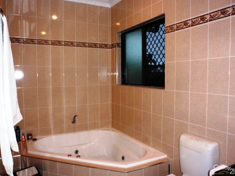 27A Meadow Street, North Mackay QLD 4740