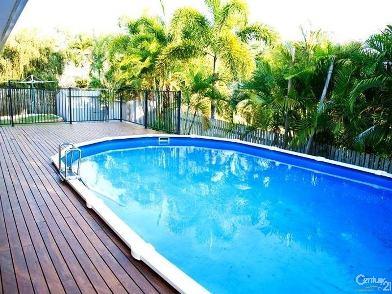 26 McLaughlin Drive, Eimeo QLD 4740