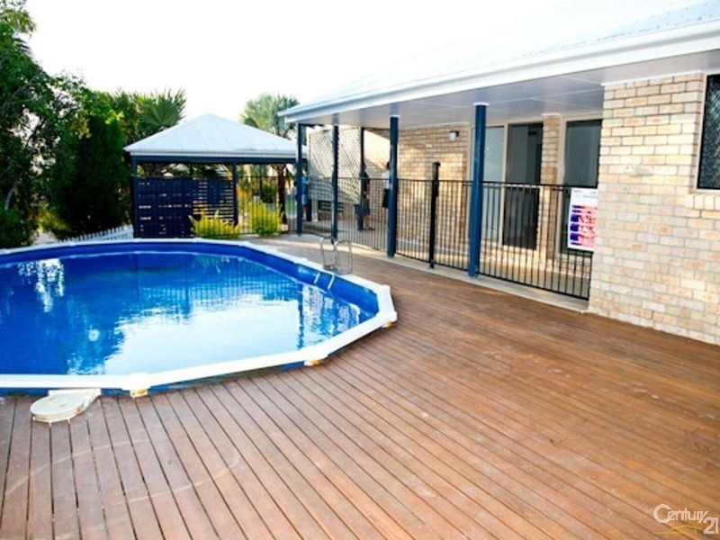 26 McLaughlin Drive, Eimeo QLD 4740