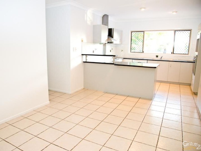 26 McLaughlin Drive, Eimeo QLD 4740