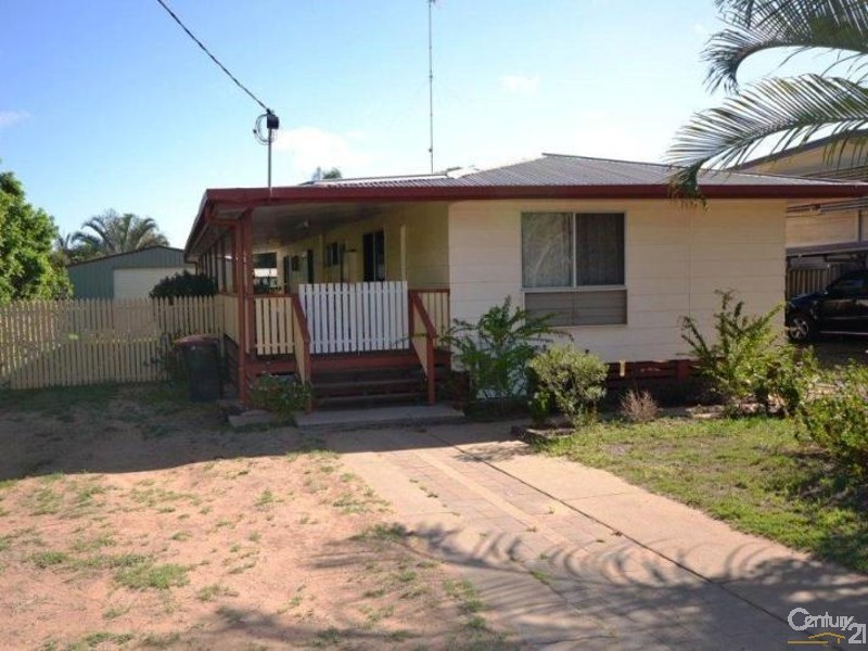 35 Belyando Avenue, Moranbah QLD 4744