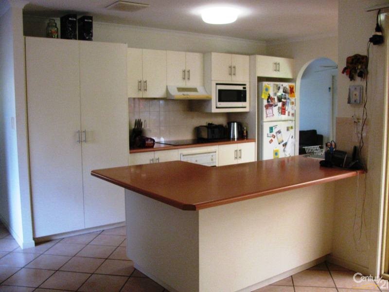 2  McKellar Court, Mount Pleasant QLD 4740