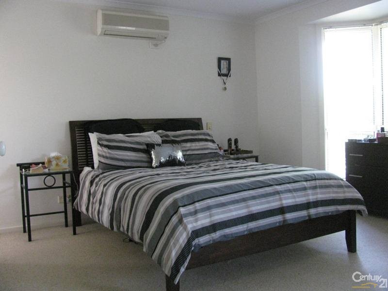 2  McKellar Court, Mount Pleasant QLD 4740