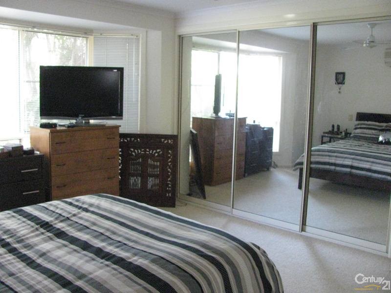 2  McKellar Court, Mount Pleasant QLD 4740