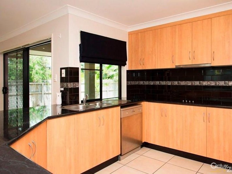 42 Corella Way, Blacks Beach QLD 4740