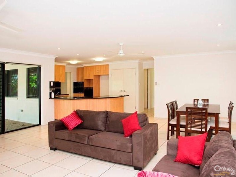 42 Corella Way, Blacks Beach QLD 4740