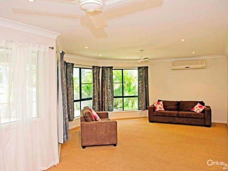 42 Corella Way, Blacks Beach QLD 4740